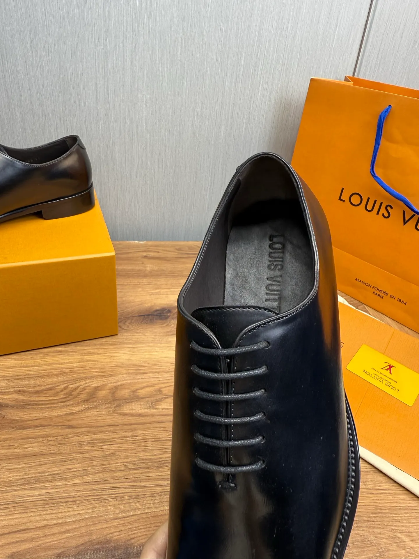 Men's shoes💰760💰 LV. Men's business casual leather shoes, 1:1 shipment ⬆️Luxurious and noble👞All imported original brand leather, just to create a more comfortable wearing experience, upper: original cowhide ➕Imported full cow lining, original leather outsole ✔️36-45 (38.45 non-refundable)